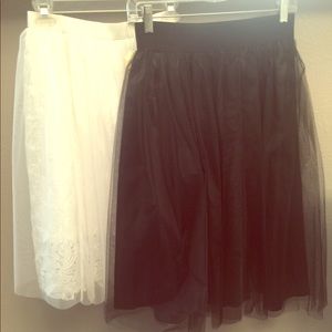 Ladies skirt. Lot of 2
